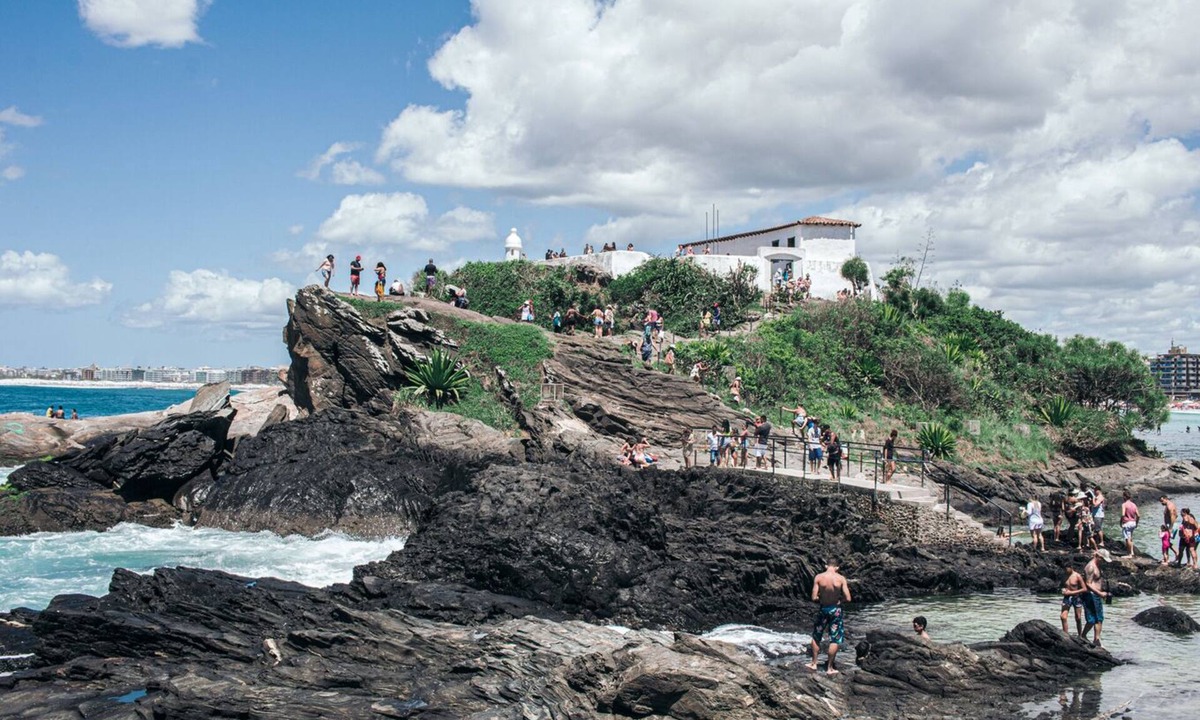 Vila Nova Apartment | Ótimo Apto à 650m da praia do Forte em Cabo Frio