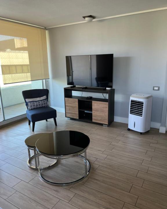 Las Condes Apartment | 14 Metros ,costado Clinica las Condes ,hasta 6 personas