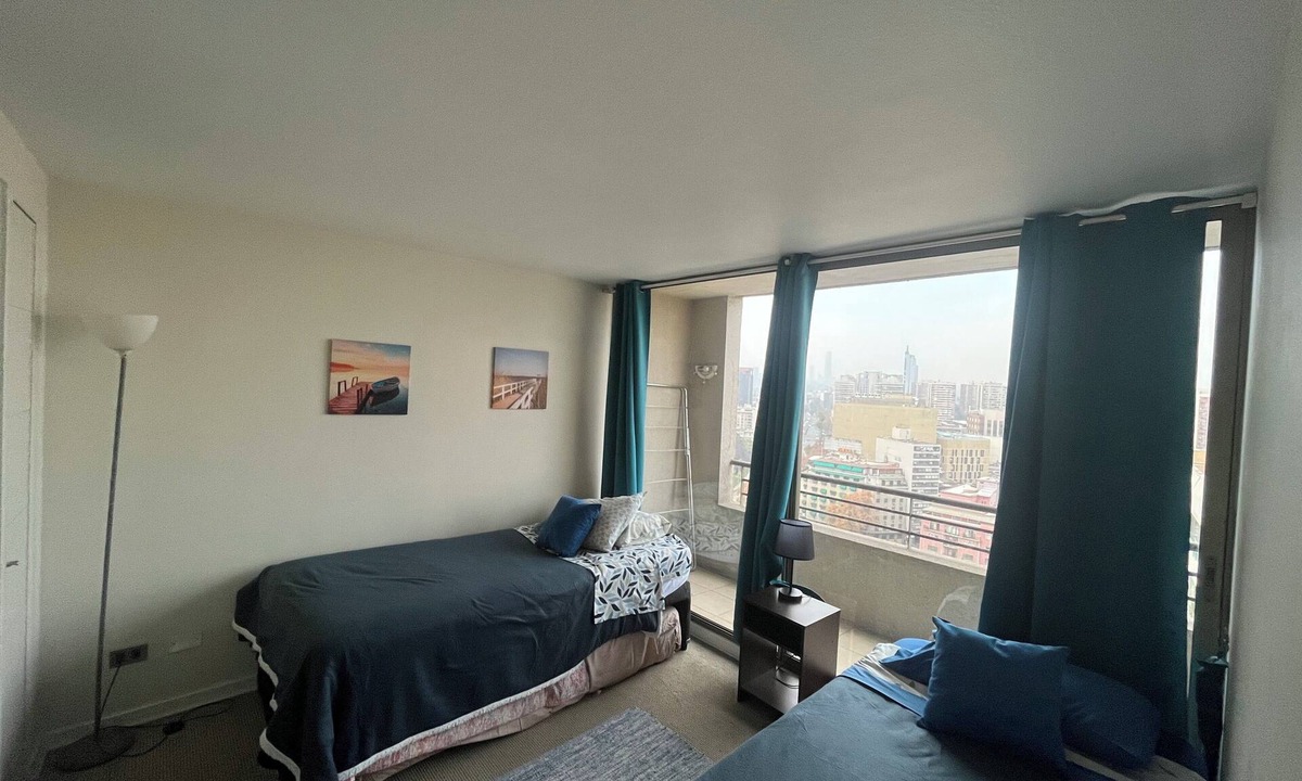 Downtown Santiago Apartment | 2 bedroom 2 bathrooms apartment half block from Sta. Lucia subway station