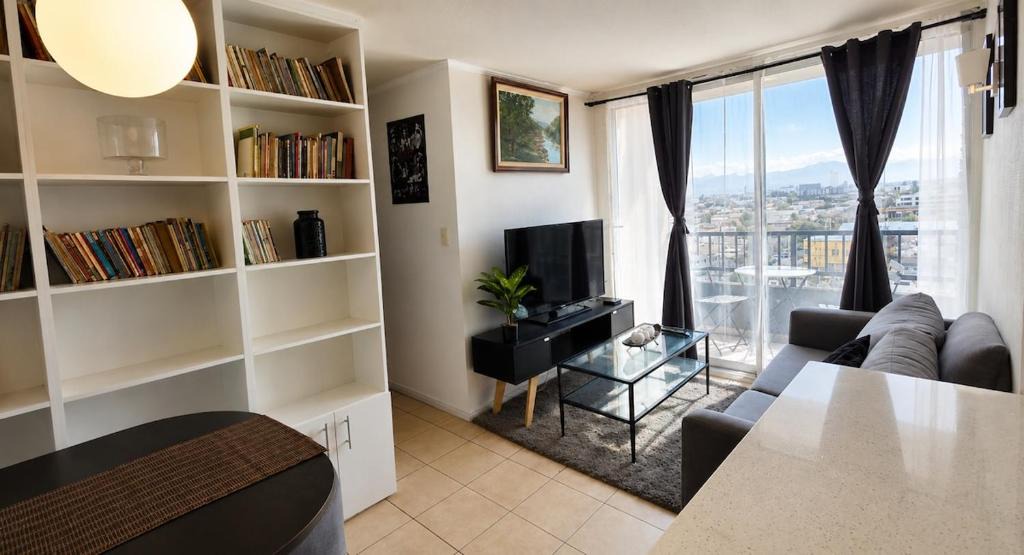San Miguel Apartment | 2 Dormitorios, 1 baño, Estacionamiento privado