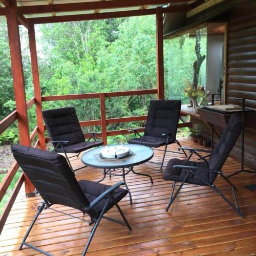 Villarrica House | Agradable Cabaña inserta en bosque nativo
