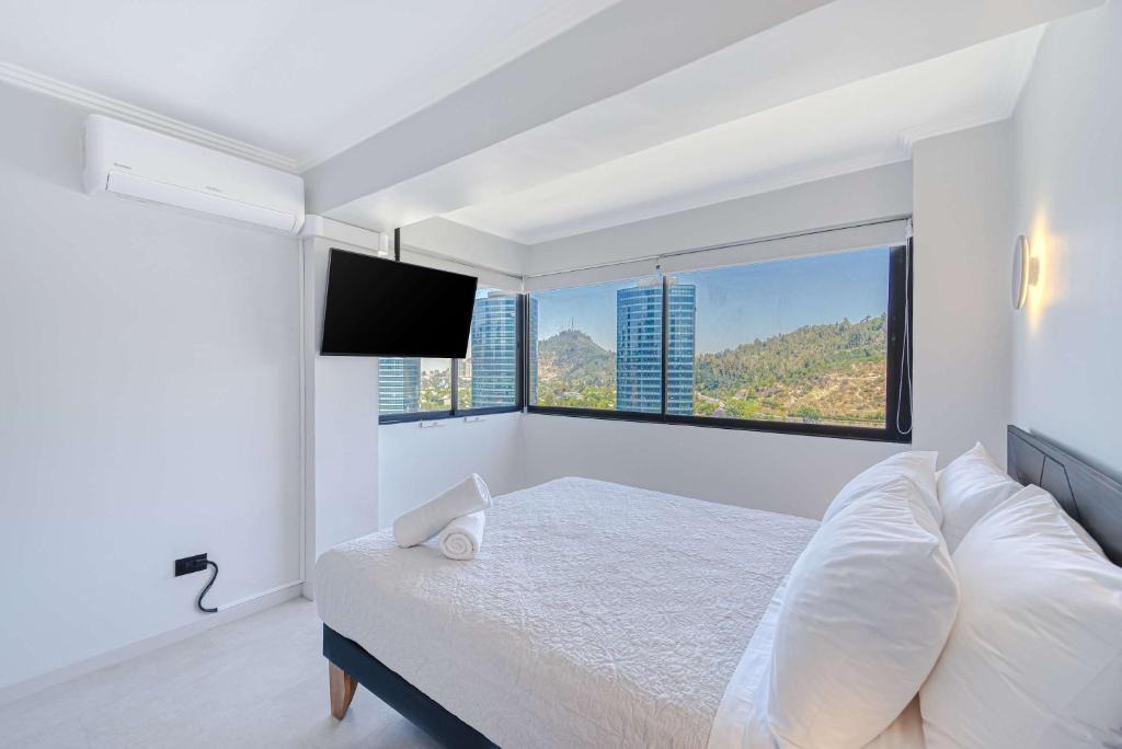 El Golf Apartment | Alto Vitacura I - Stunning City Views