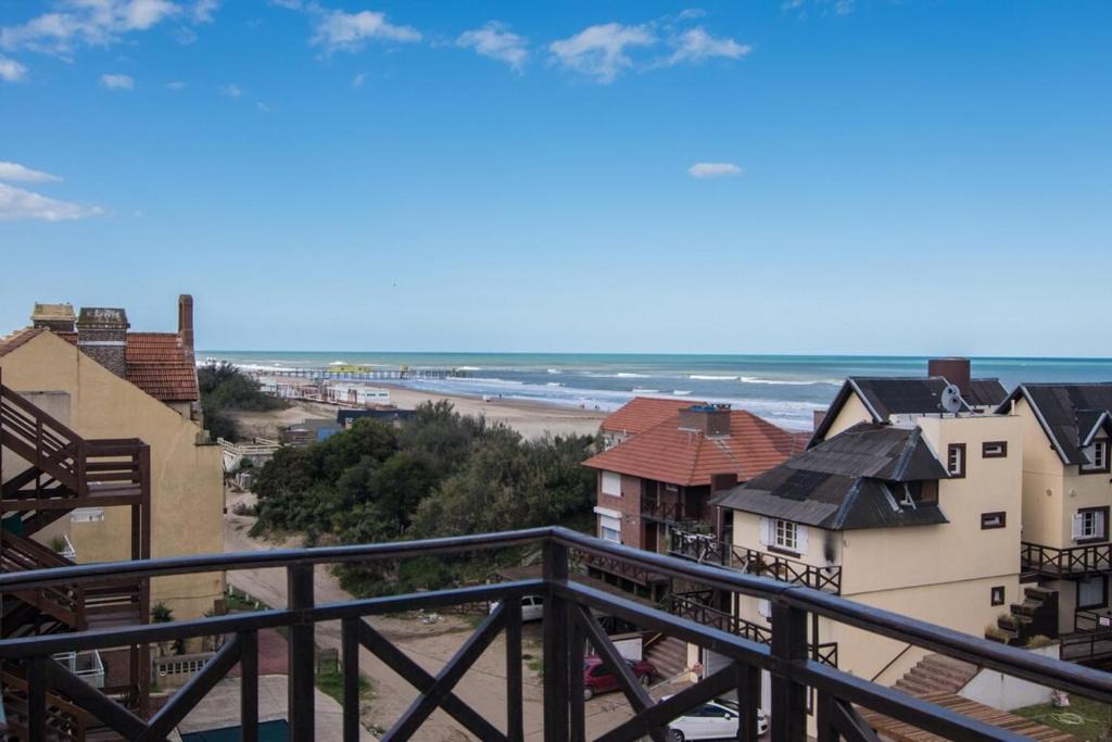 Ostende Apartment | Amerida - Departamentos para jovenes Frente al Mar - A 1 cuadra de la noche de Pinamar