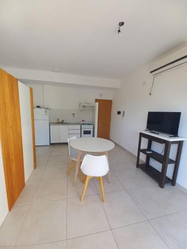 La Plata Apartment | Amplio Monoambiente La Plata