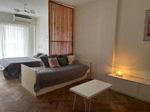 Villa Crespo Apartment | Amplio Studio divisible, zona Movistar Arena y cerca de Palermo, 4 pax