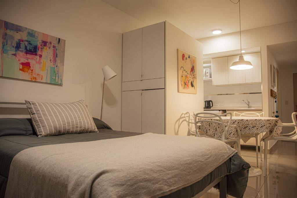 Buenos Aires Central Business District Apartment | Anna's Housse