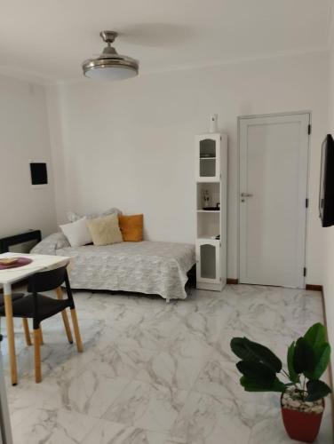 La Falda Apartment | Annie