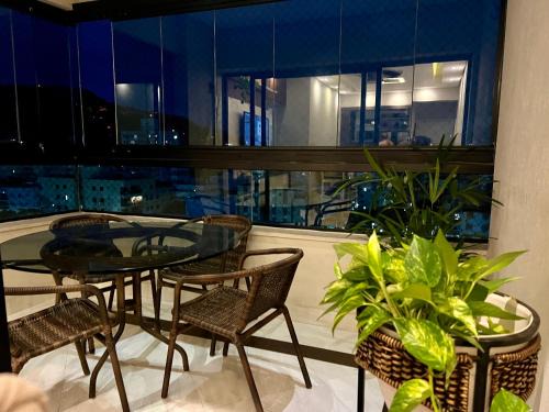 Vila Julia Apartment | Ap Moderno com vista mar Piscina Ar Condicionado no Guarujá