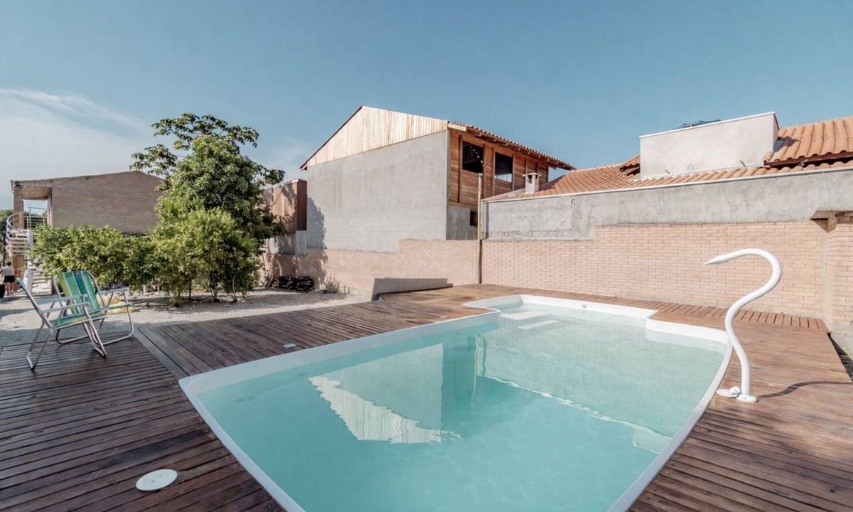 Praia da Armacao do Itapocoroi Apartment | Apto Beira Mar p 6 pessoas c Piscina em Itapocorói