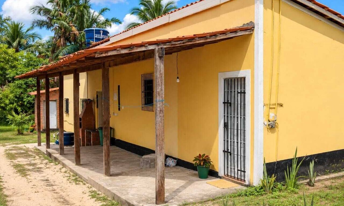 Barreirinhas House | Barreirinhas House, near. Lençois Maranhenses, come with a group of up to 14 people.