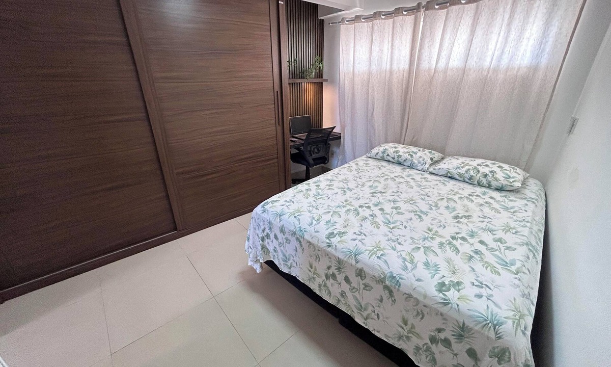 Rocas Apartment | Beachfront flat with views of Praia do Meio