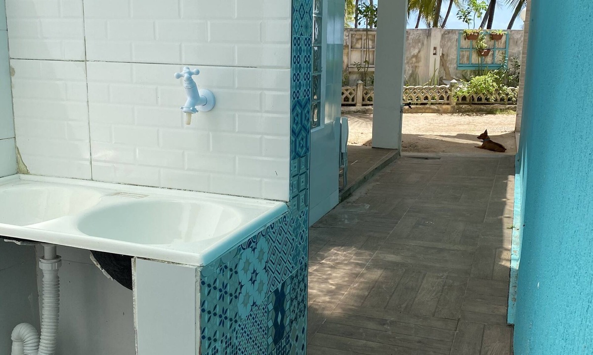 Maragogi House | Beachfront house in Barra Grande - Antunes. Best shower area