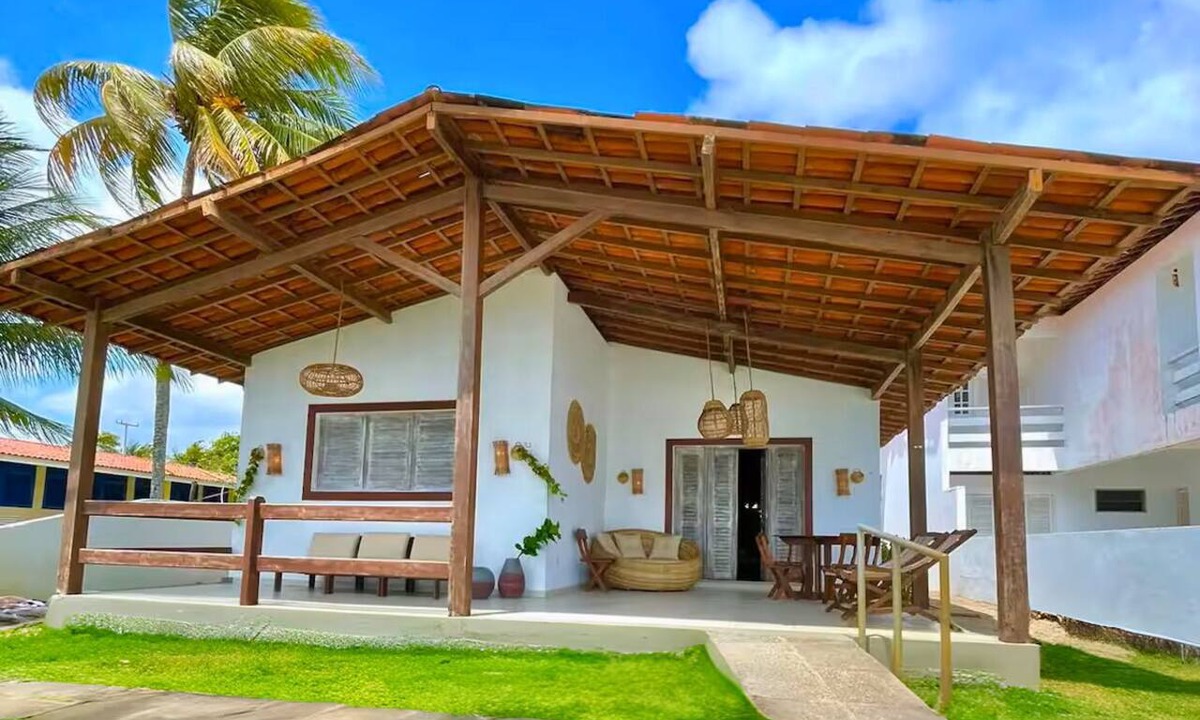 Pitimbu House | Beachfront property in gated community, Casa Caju Praia Azul