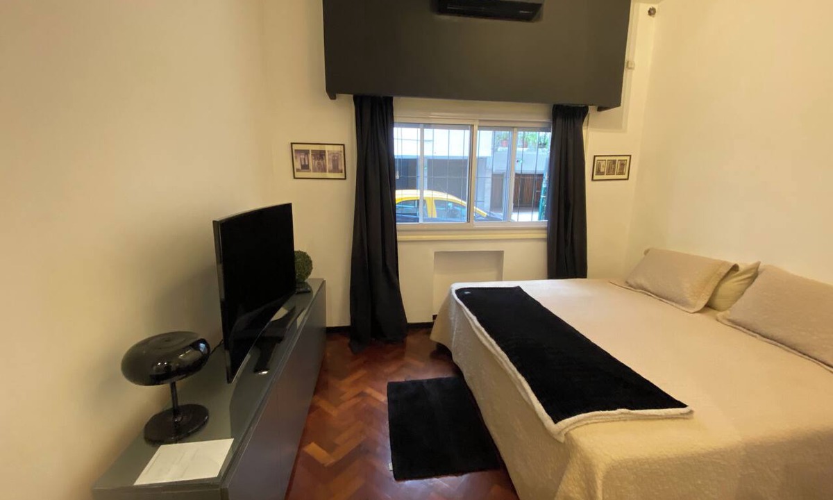 Recoleta Apartment | Black Liberator