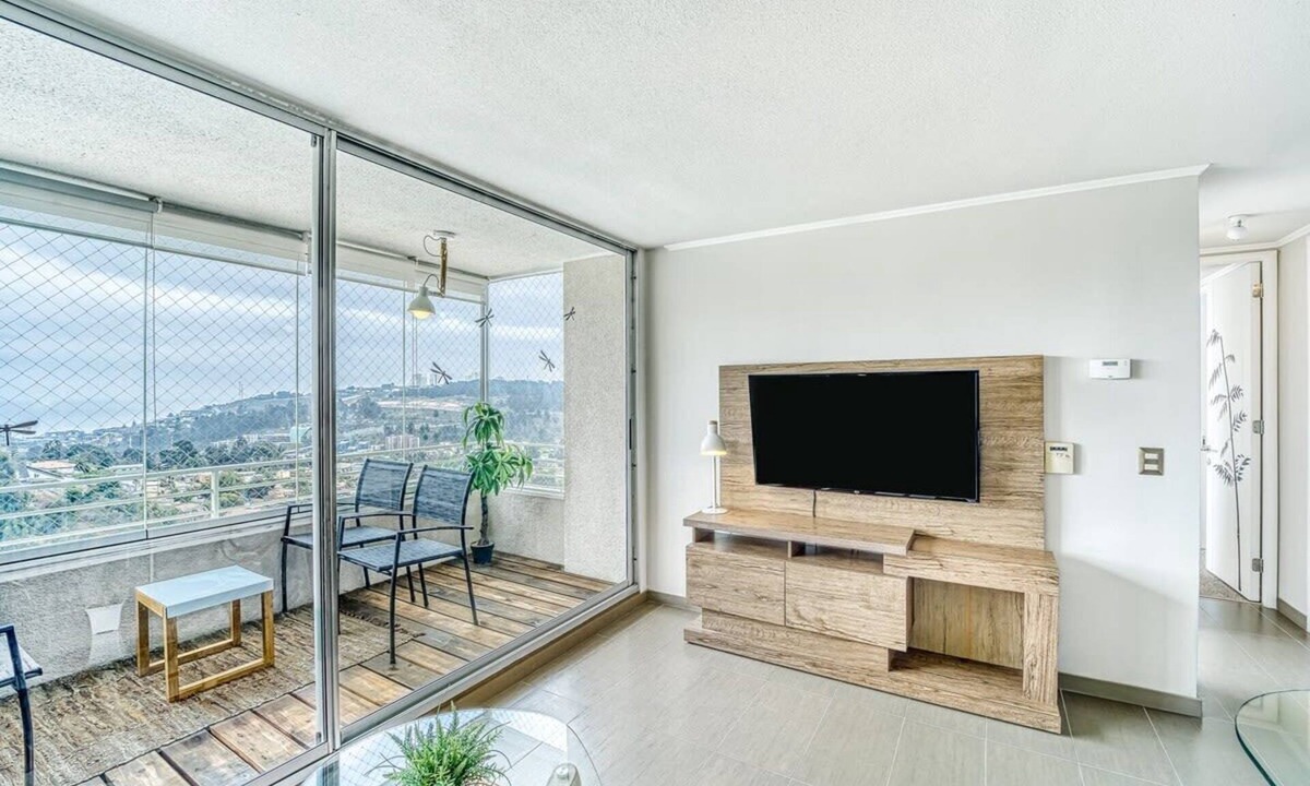 Renaca Apartment | Blue Oasis 2BR W/Pool, Parking & Gym