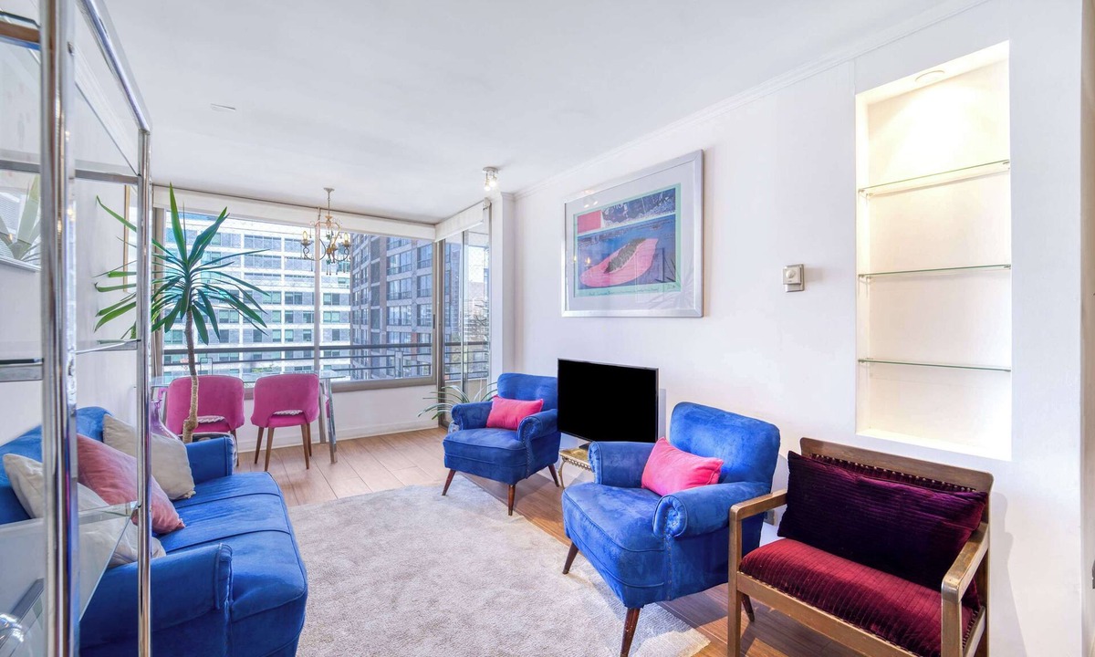 El Golf Apartment | Blue Pink Home - Wifi & Gym near Escuela Militar