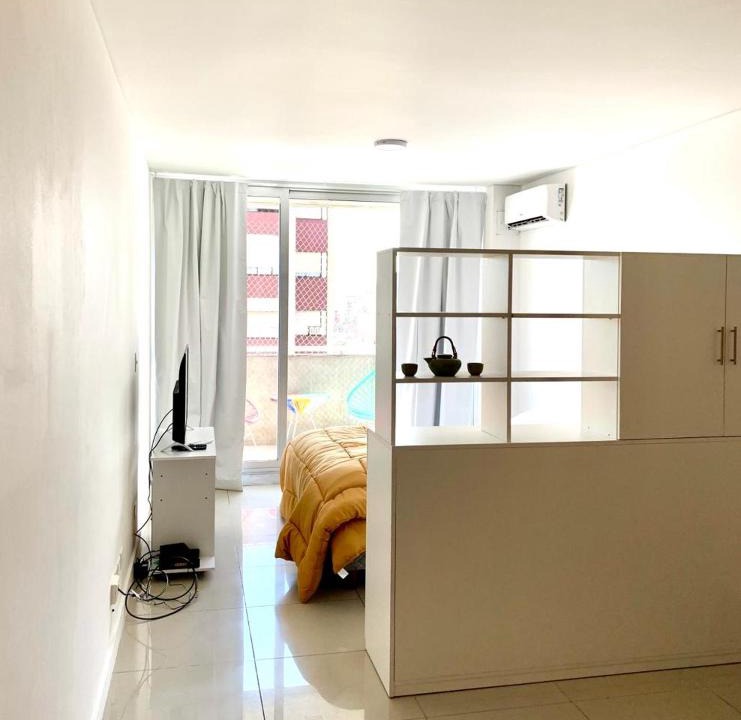 Buenos Aires Central Business District Apartment | Cálido departamento en el centro de la ciudad
