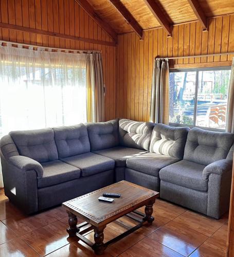Pinto House | Cabaña para 6 personas camino a Termas de Chillán