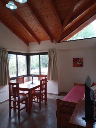 Santa Rosa de Calamuchita Apartment | Cabañas Puentes Amarillos