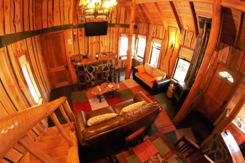 Pinto Ski Chalet | Cabañas Tronco Mayen