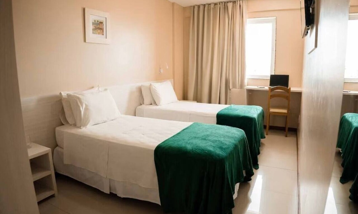 Jardim Flamboyant Hotel | Cabo Frio Getaway w/Outdoor Pool Near Surf Museum & Forte Beach