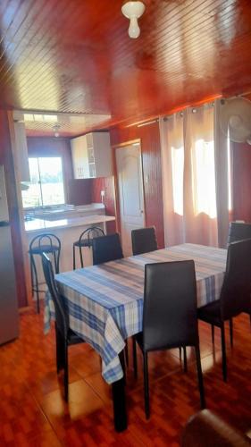 Yerbas Buenas House | Camping Las Torcacitas