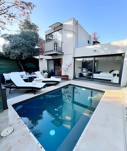 Vitacura House | Casa Apolo, cómoda y amplia