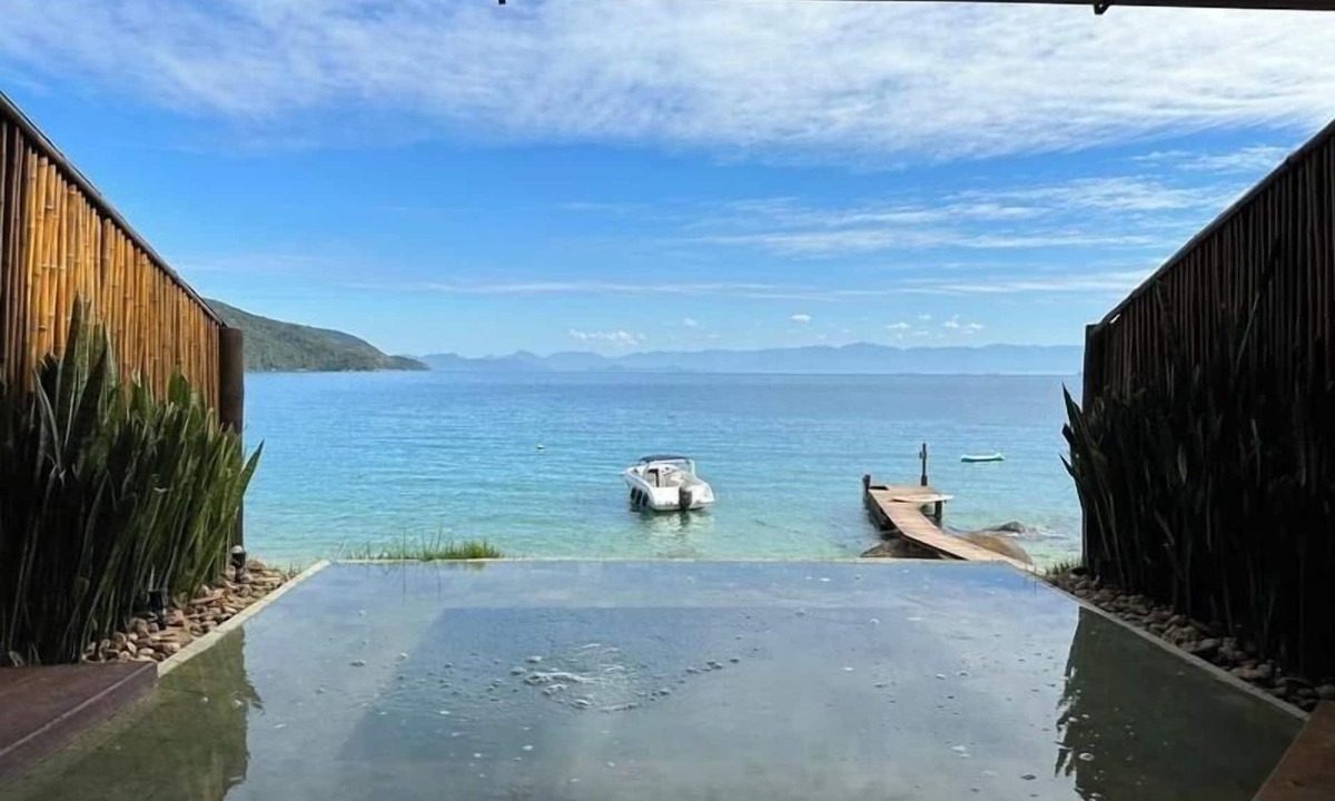 Praia de Aracatiba Hotel | Casa da Ilha Beach Hotel