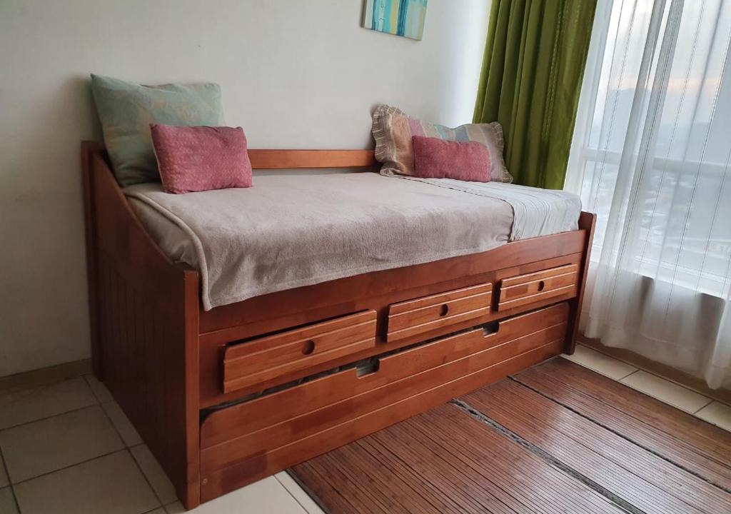 Las Rejas Apartment | Central Souper