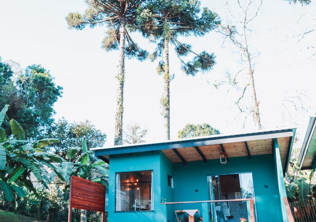 Augusta Ski Chalet | Chalé Encantador - Climatizado, Banheira e Varanda - Tiny House Passaúna