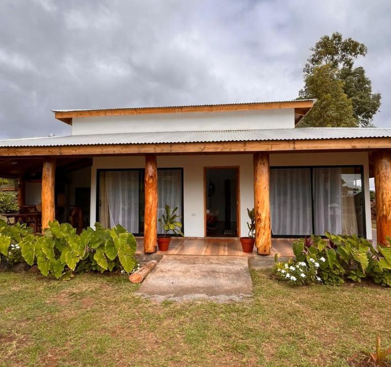 Hanga Roa Hotel | CHEZ MARIA GORETTI HOTEL