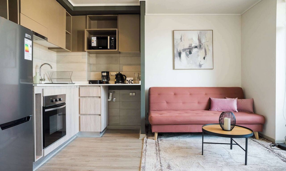 Santiago Apartment | Chic 2BR Apt in Nunoa with Balcony for 5