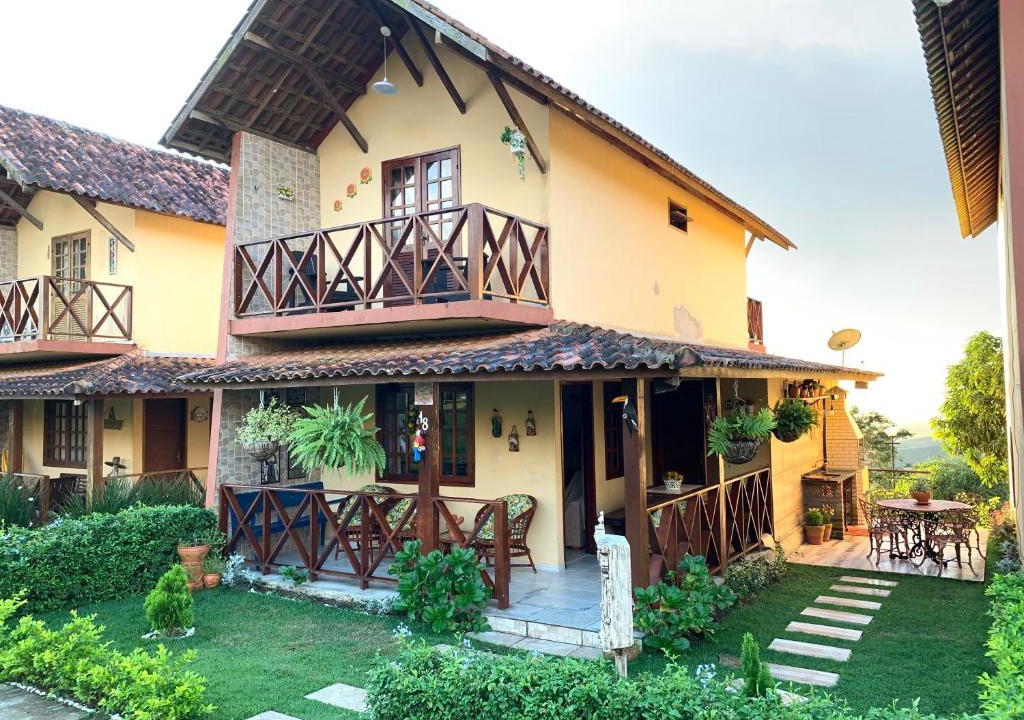 Gravata House | Clima, aconchego e bela vista em Gravatá