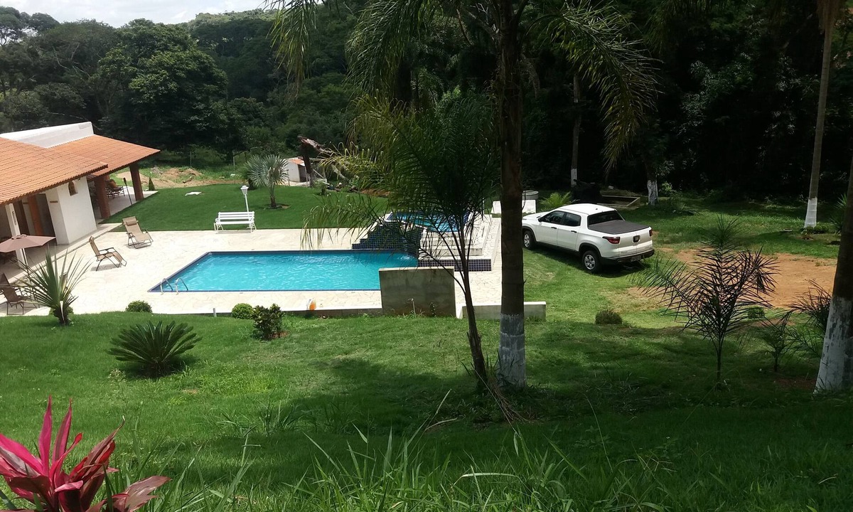 Ibiuna House | Country house in Ibiúna for rent during the week and holidays, 200 MB Wi-Fi, CD player. FEC.PRIV AND SECURE