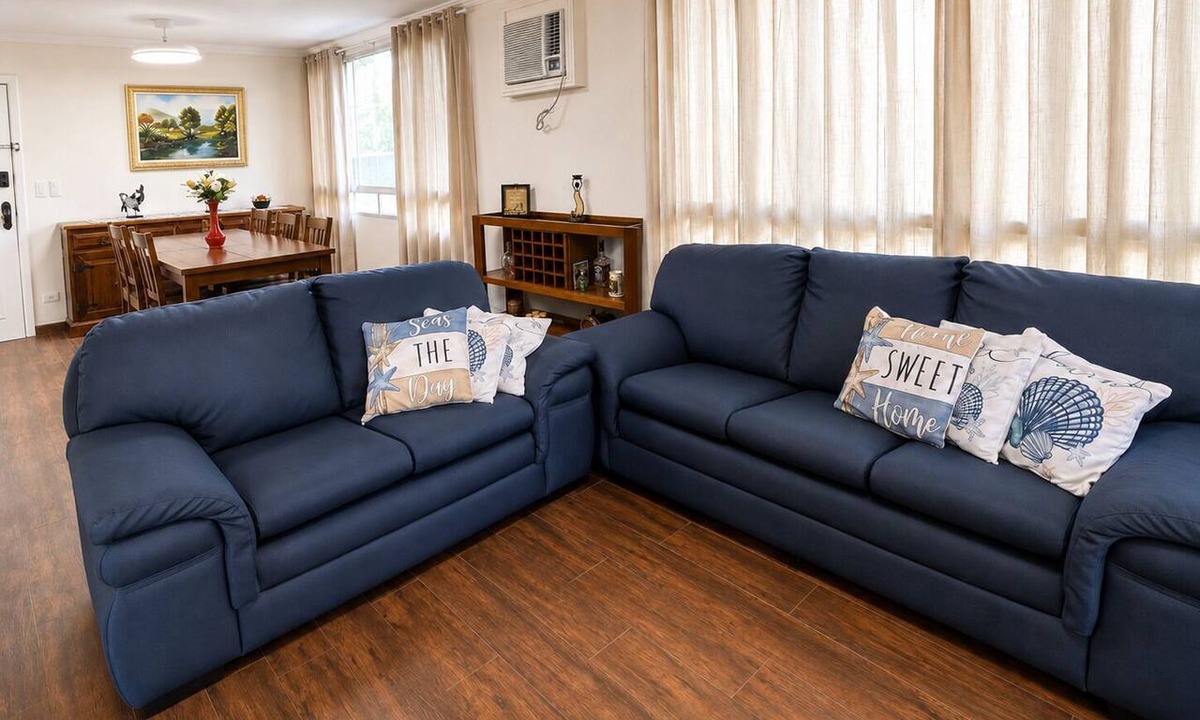 Parque Enseada Apartment | Cove retreat with 4 bedrooms, pool and comfort.