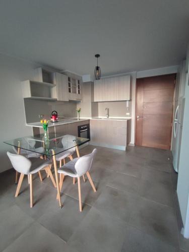 La Cisterna Apartment | Departamento Evert14