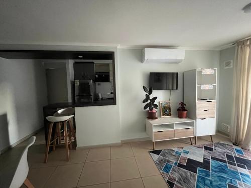 Chillan Apartment | Depto Maximo en condominio central 3D 1B Parking Excelente Conectividad,Atención Empresas-Facturas