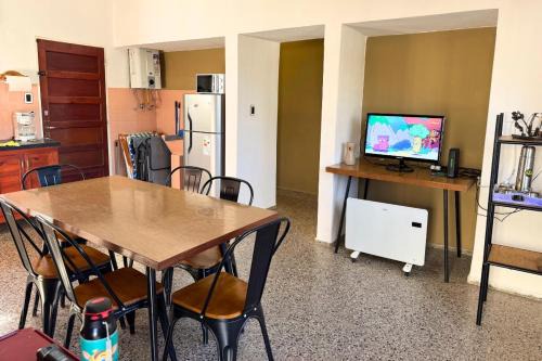 Cosquin House | Descansá en Cosquín casa con patio y asador