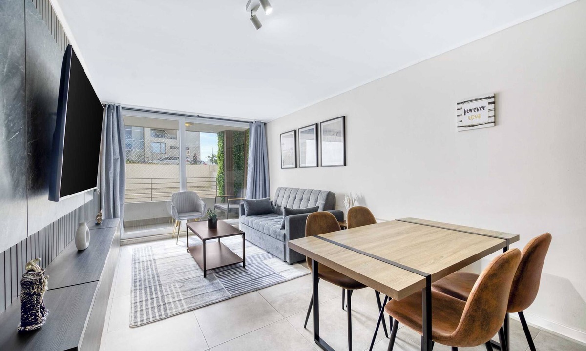 Renaca Apartment | Eluchans One with Pool & parking near Reñaca Beach