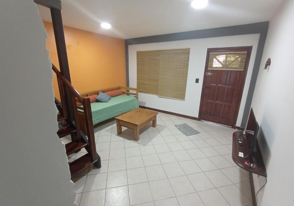 Luis Guillon Apartment | Escala Ezeiza - Departamento Familiar amplio con cochera