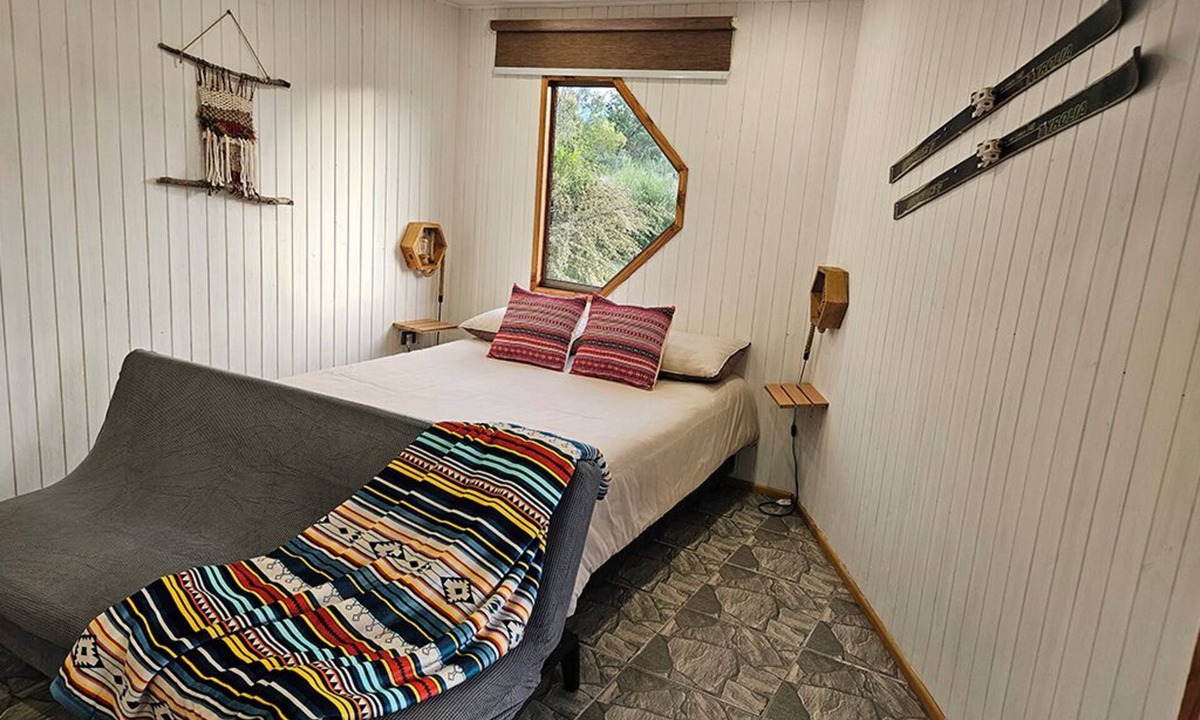 Pucon Cabin | Eskiador Cabin with Villarrica Volcano View