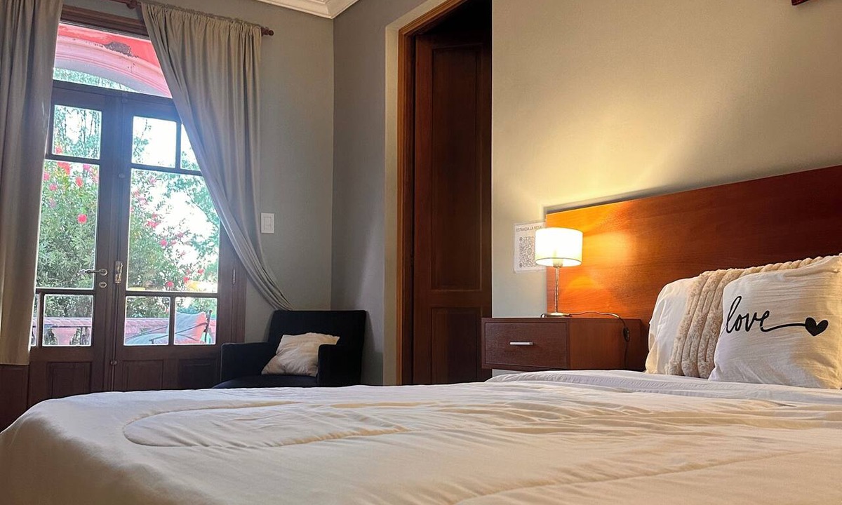 San Andres de Giles Hotel | ESTANCIA LA ROSADITA