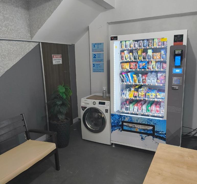 Zona Norte Apartment | Feiras e Compras 10