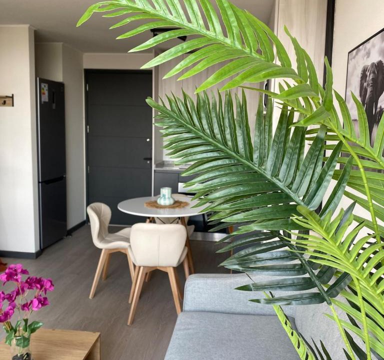 La Florida Apartment | Full equipado, a pasos de clínica, mall, metro, WiFi, estacionamiento