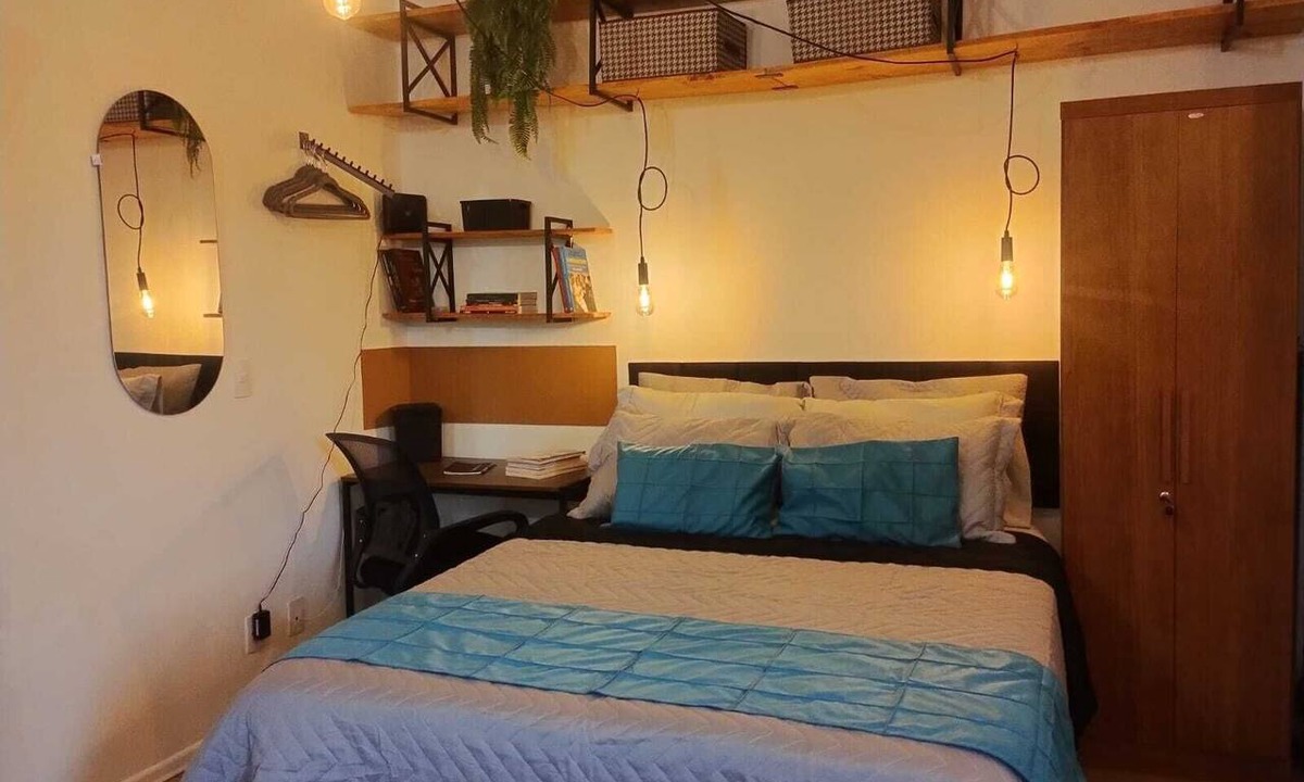 Santo Cristo Apartment | Fully equipped studio apartment in Rio for 5 people with free parking, great location.