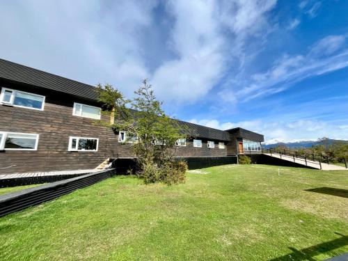 Torres Del Paine Hostel | Geikie Lodge