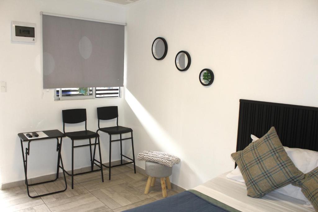 Pudahuel House | Hab baño privado aeropuerto