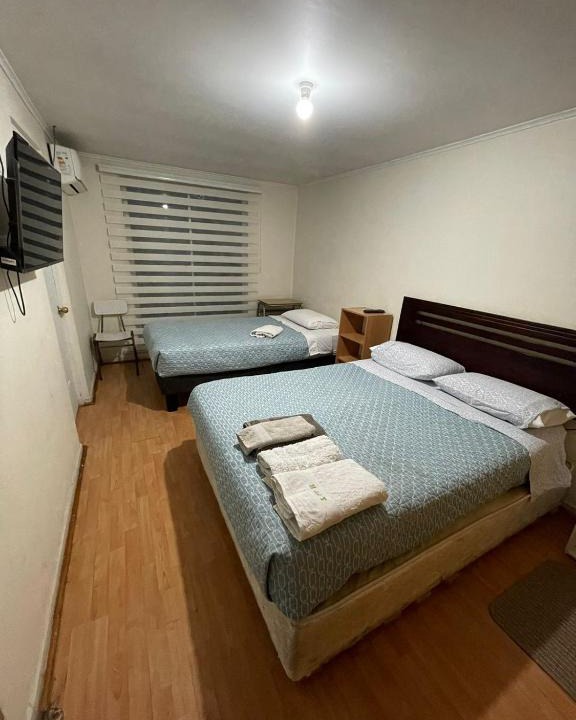 Talca House | Habitación con AC - 2 camas baño privado
