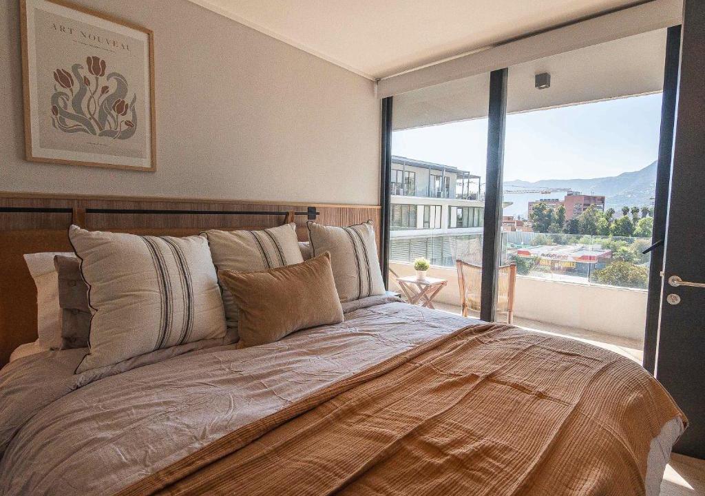 Las Condes Apartment | HOM I Hospedate cerca del Mall Alto Las Condes