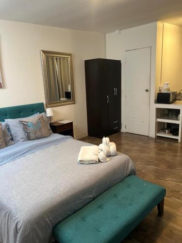El Golf Apartment | Home 6